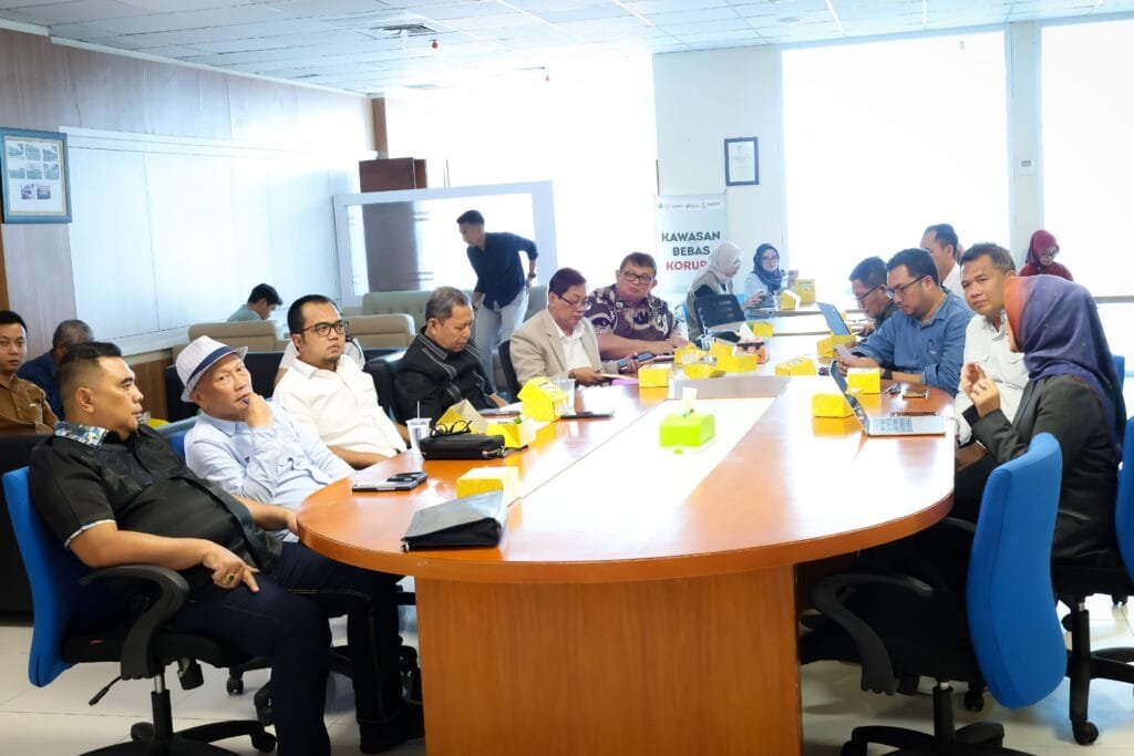 Daddy Rohanady saat kunjungan kerja ke BPSDM Jabar bahas kesiapan SDM unggul mendukung RPJMD 2025–2029 di Cimahi.
