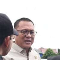 Pradi Supriatna mendukung rencana pembangunan stadion internasional di kawasan UIII, Depok.