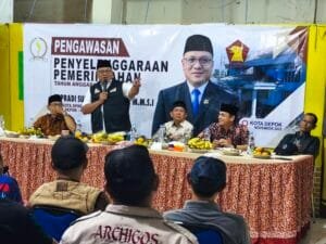 Pradi Supriatna melakukan pengawasan pembangunan dan berdialog dengan masyarakat di Kelurahan Tanah Baru, Beji, Depok