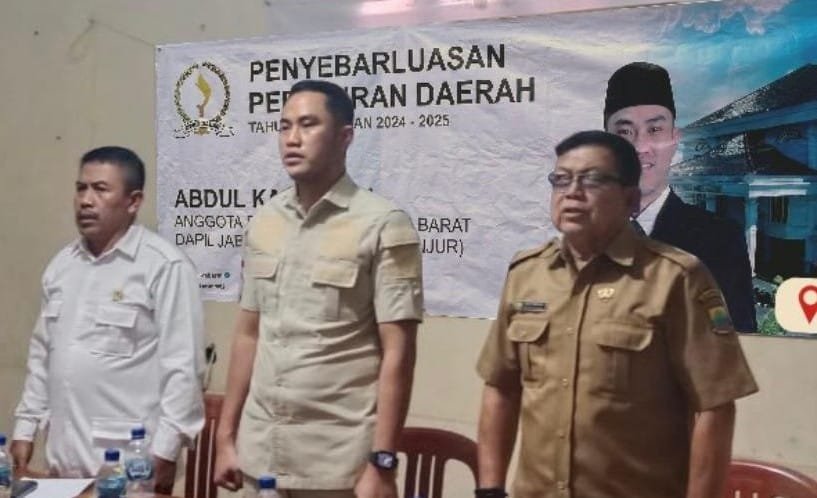 Abdul Karim, anggota Komisi IV DPRD Jawa Barat, hadir dalam sosialisasi Perda Kewirausahaan Daerah di Aula Gedung Desa Cikondang, Cibeber