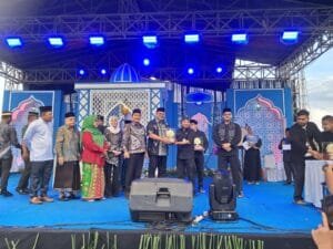 Pradi Supriatna menghadiri penutupan MTQH ke-XXIV di Lapangan Cipayung, Kota Depok.
