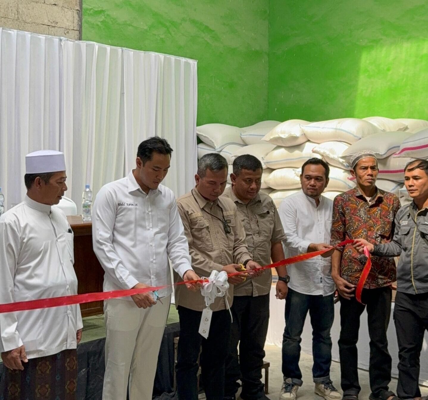 Abdul Karim meresmikan Koperasi Samawa Akar Nusantara di Kabupaten Cianjur