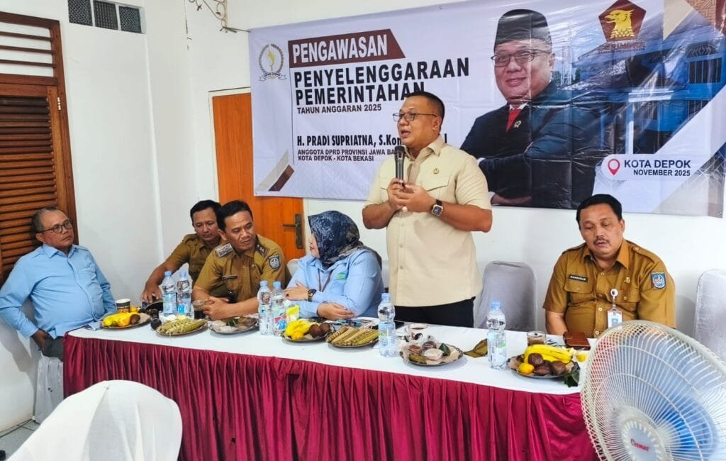 Pradi Supriatna menyerap aspirasi warga terkait Lingkungan Duren Seribu dan penataan wilayah