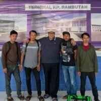 George Edwin Fasilitasi Warga Cirebon dan Indramayu yang Terjebak Banjir di Aceh George Edwin Sugiharto memfasilitasi pemulangan warga Jawa Barat yang terdampak banjir di Aceh