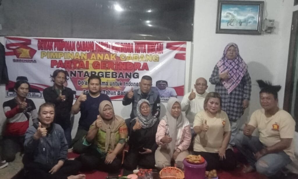 Kebersamaan keluarga besar PAC Gerindra Kota Bekasi