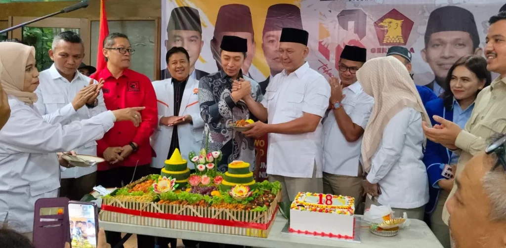 Kehadiran pengurus dan kader DPC Gerindra Kota Bogor saat perayaan HUT ke-18.