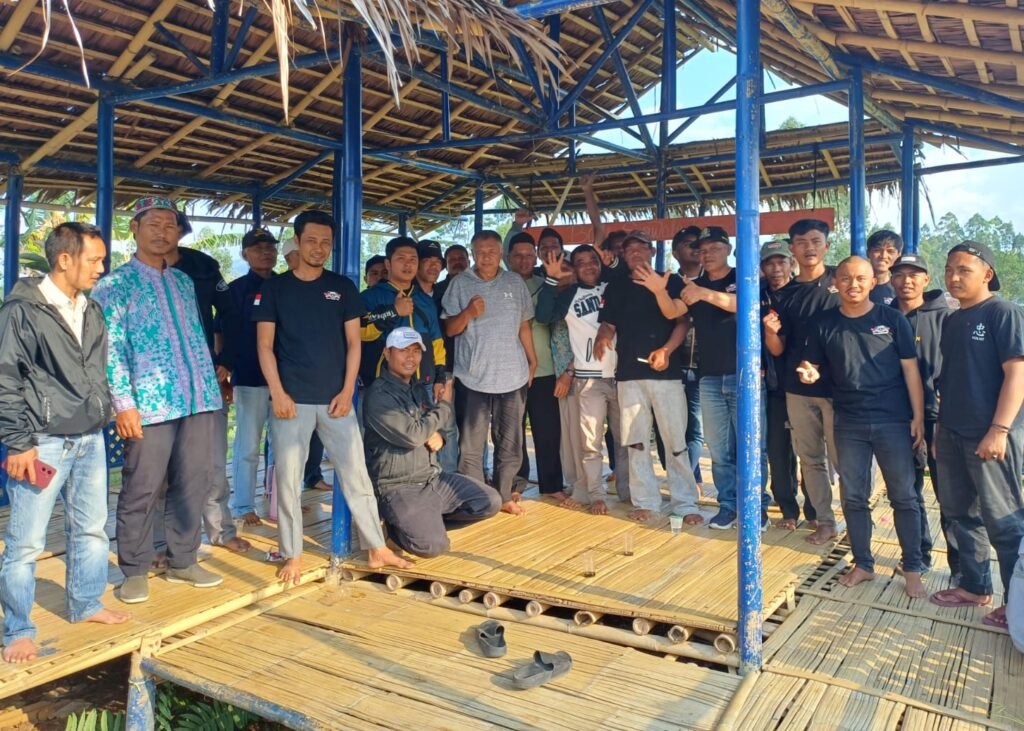 Dede Kusdinar menyampaikan pandangan tentang pelibatan koperasi desa dalam Program Makan Bergizi Gratis.