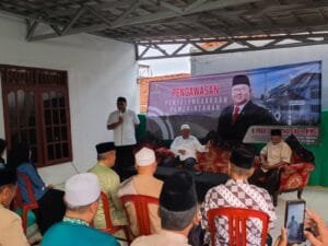 Pradi Supriatna saat kegiatan sosialisasi dan buka puasa bersama tokoh agama serta masyarakat di Sukatani, Tapos, Depok.