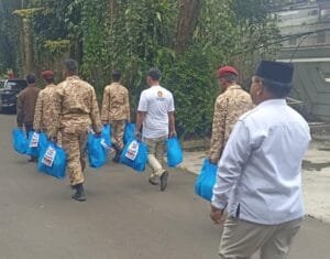 Kegiatan bhakti sosial dalam rangka HUT Gerindra ke-18 Kota Bogor.