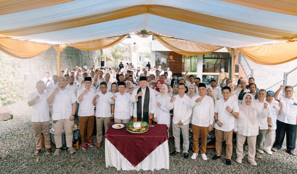 Kegiatan bakti sosial kader Gerindra Kota Tasikmalaya sepanjang Februari 2026.