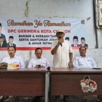 Kegiatan buka puasa bersama Gerindra Kota Cirebon di Kantor DPC