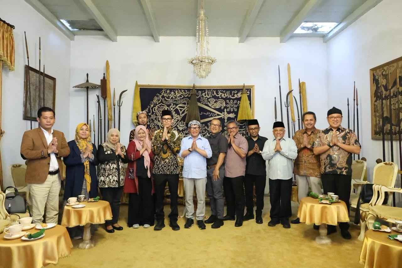 Buky Wibawa Dorong Penguatan Sejarah Lokal dalam Ranperda Pemajuan Kebudayaan Jabar