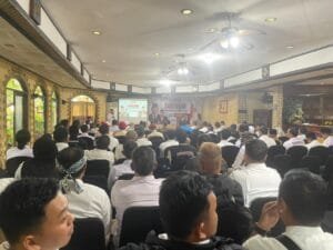 Gerindra Sukabumi memberikan santunan kepada anak yatim di bulan Ramadan