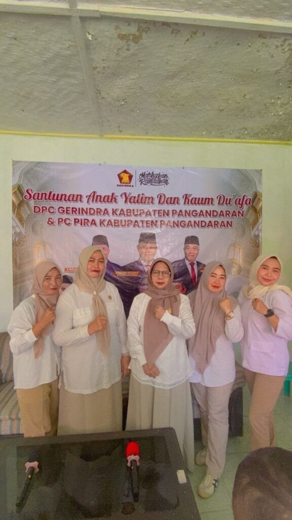 PIRA Pangandaran memberikan santunan kepada anak yatim dan kaum duafa