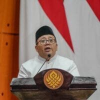 Ricky Kurniawan menyampaikan tausiyah tentang toleransi ibadah dalam silaturahmi pegawai Kementerian Kebudayaan