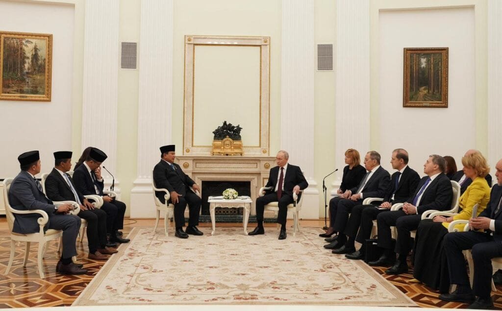 Pertemuan Hangat Presiden Prabowo dan Presiden Putin di Moskow