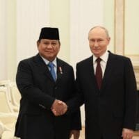 Prabowo dan Putin Pererat Kemitraan Strategis, Kerja Sama Energi hingga Pendidikan Diperkuat Prabowo Subianto Bertemu Vladimir Putin di Istana Kremlin