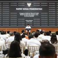 Prabowo Subianto Pimpin Rapat Kerja Kabinet di Istana Merdeka