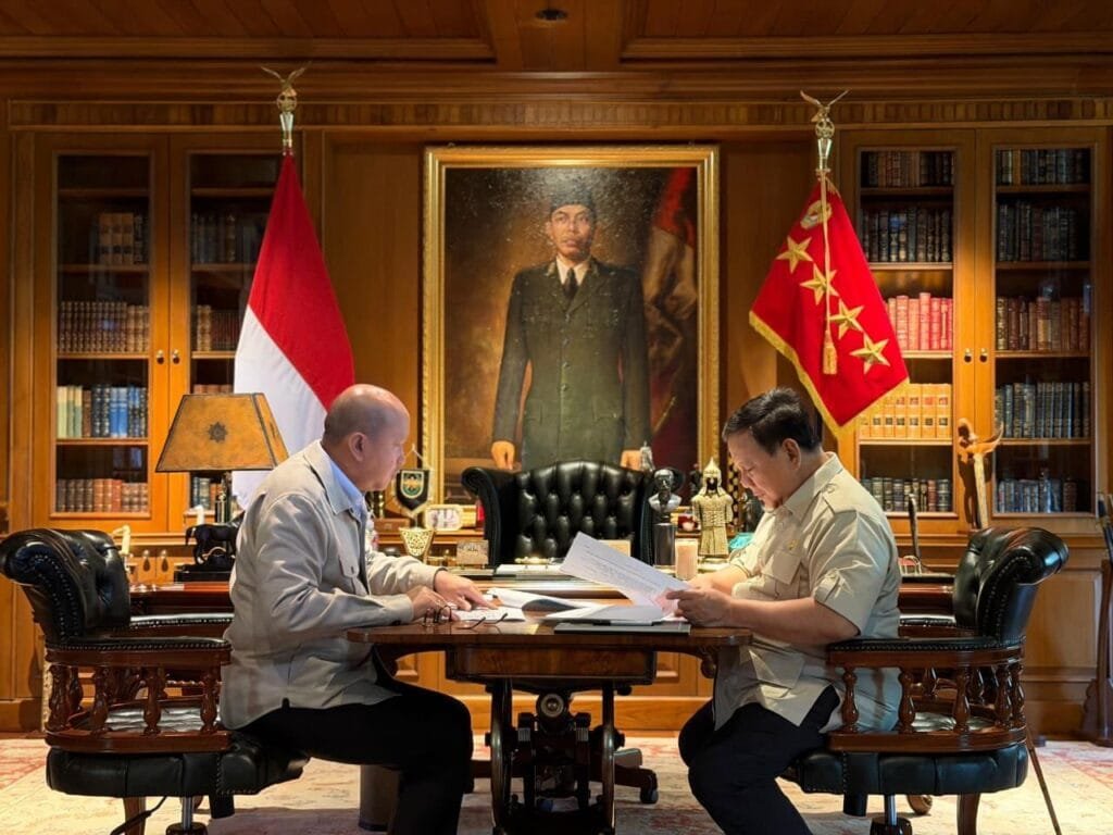 Prabowo Terima Rosan Roeslani Bahas Hilirisasi di Hambalang