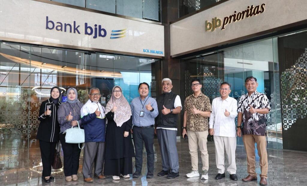 Suasana kunjungan kerja DPRD Jabar di Bank BJB Jakarta