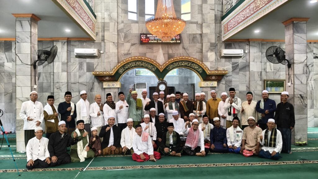 Ulama dalam Pembukaan Jam’iyyah Silaturahmi Subuh Depok bersama Pradi Supriatna