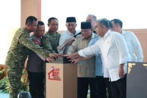 Prabowo Resmikan 1.061 Koperasi Merah Putih