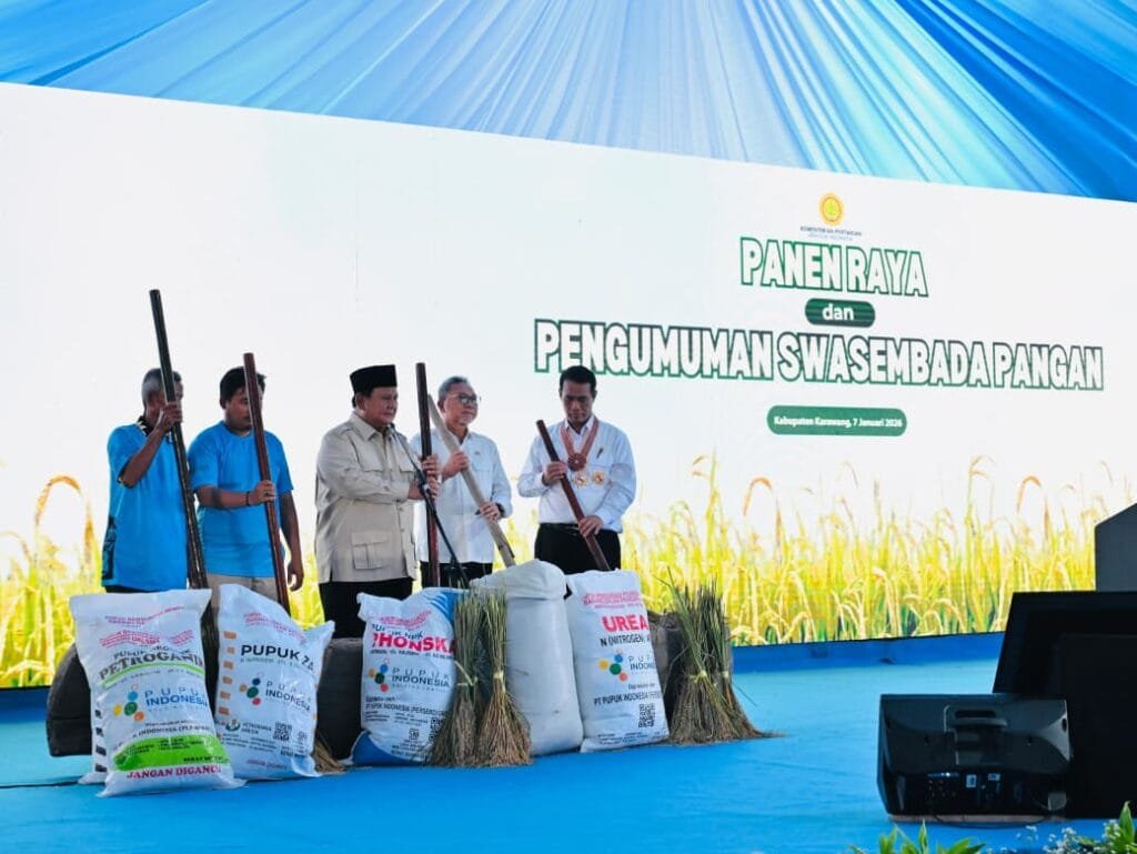 Prabowo Umumkan Swasembada Pangan Nasional di Karawang
