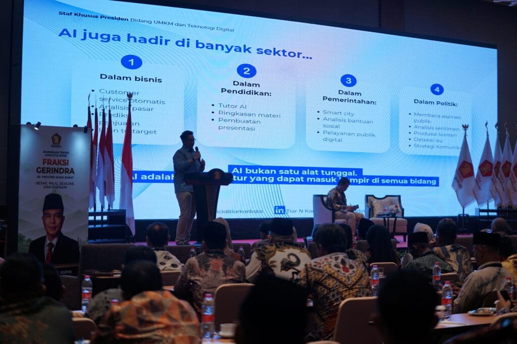 Anggota Fraksi Gerindra se-Jawa Barat Ikuti Sesi Penguatan Kapasitas Digital