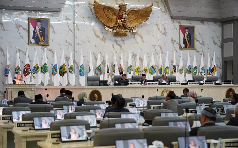 Buky Wibawa Pimpin Pembahasan Dua Ranperda Strategis Jabar