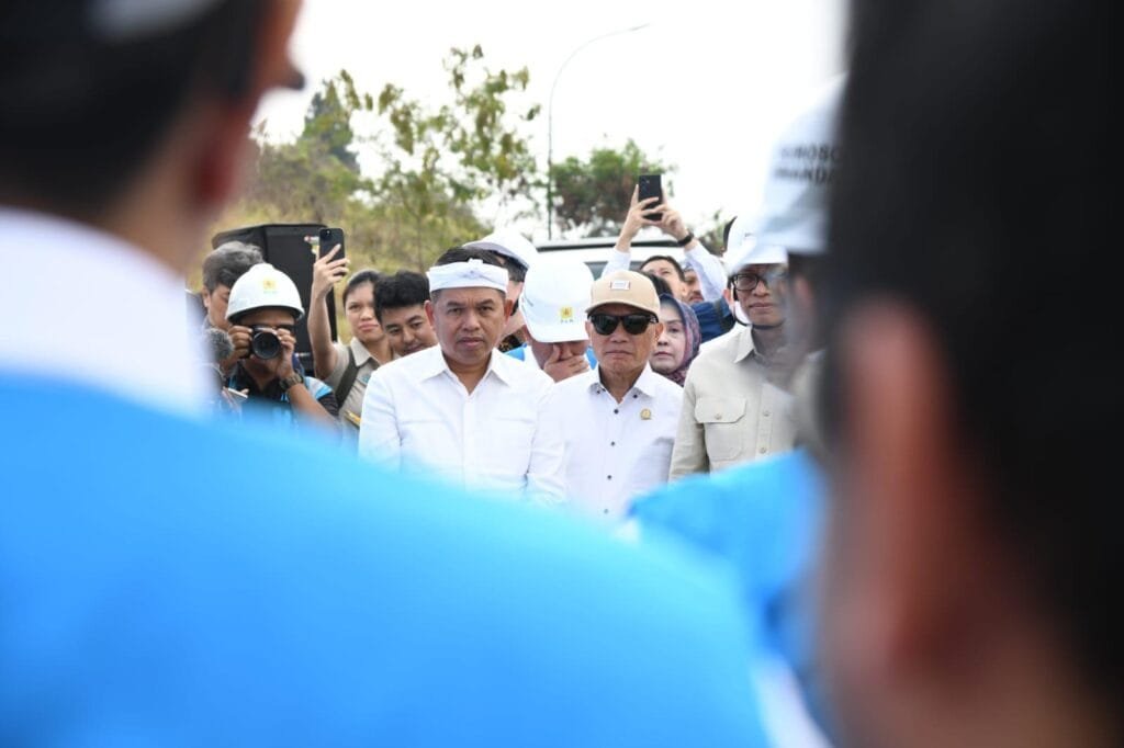 Buky Wibawa Hadiri Groundbreaking PSEL Legok Nangka