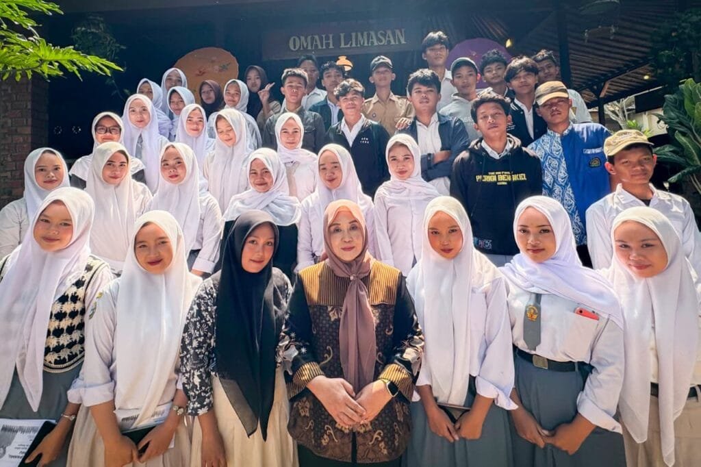 Pendidikan Demokrasi di Kabupaten Bogor Dorong Anak Muda Aktif Berpartisipasi