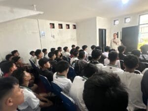 Abdul Karim Berikan Pendidikan Demokrasi kepada pemilih pemula Pelajar Cianjur