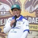 Buky Wibawa dalam Kejurda Futsal Piala Ketua DPRD Jawa Barat di Garut