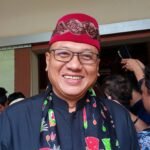 Pradi Supriatna menyampaikan pentingnya menjaga akhlak dan kepedulian terhadap sesama