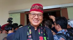 Pradi Supriatna menyampaikan pentingnya menjaga akhlak dan kepedulian terhadap sesama