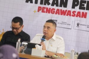 Syahrir menyampaikan pentingnya literasi media dan penyaringan informasi digital di Kabupaten Bekasi