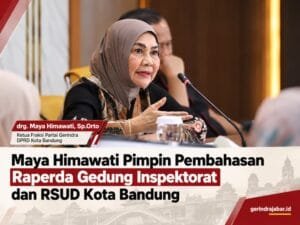 Maya Himawati memimpin rapat Pansus 17 DPRD Kota Bandung membahas Raperda pembangunan Gedung Inspektorat dan RSUD Kota Bandung.