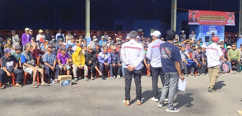 Pengayuh Ciamis Mengenal Mesin dan Charger Becak Listrik