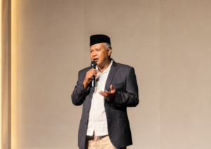 Dede Kusdinar menyampaikan aspirasi pengembangan usaha perikanan dan kelautan di Kabupaten Garut.